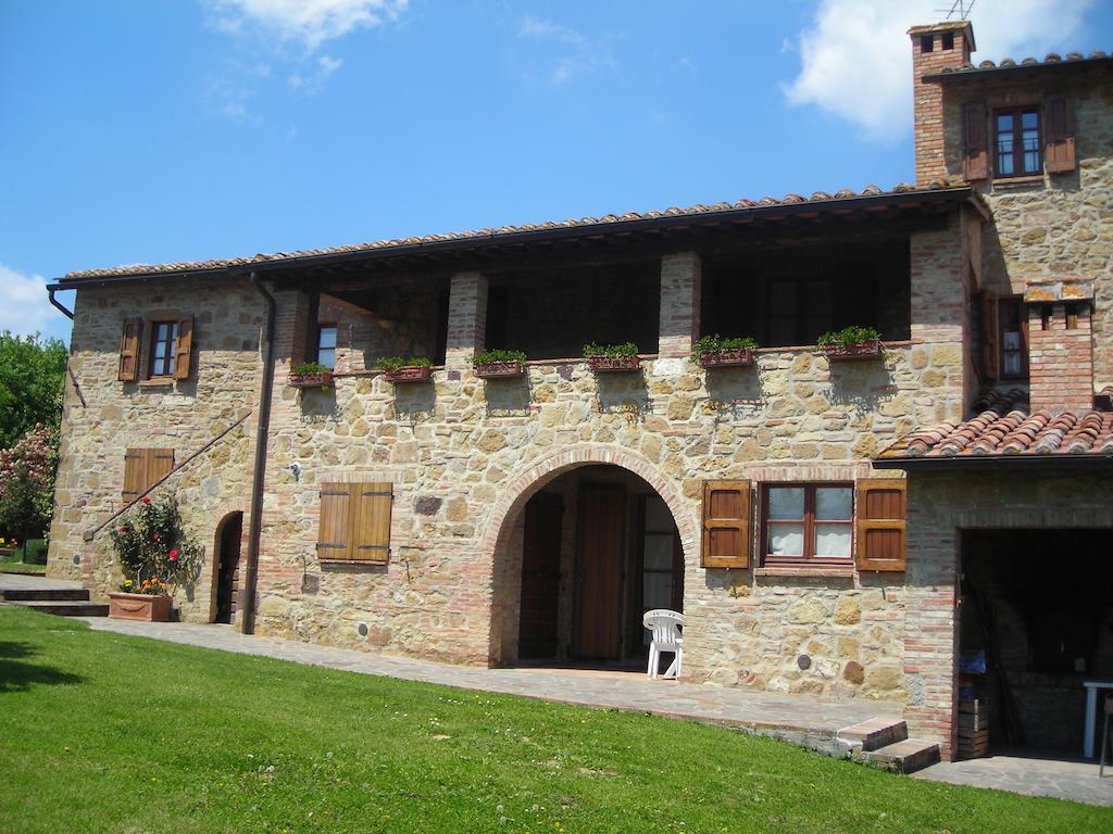 Montepulciano Stazione Agriturismo Casagrande מראה חיצוני תמונה