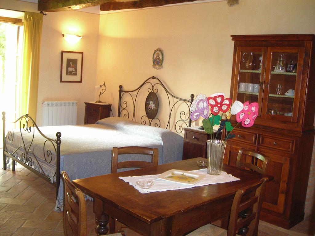 Montepulciano Stazione Agriturismo Casagrande חדר תמונה