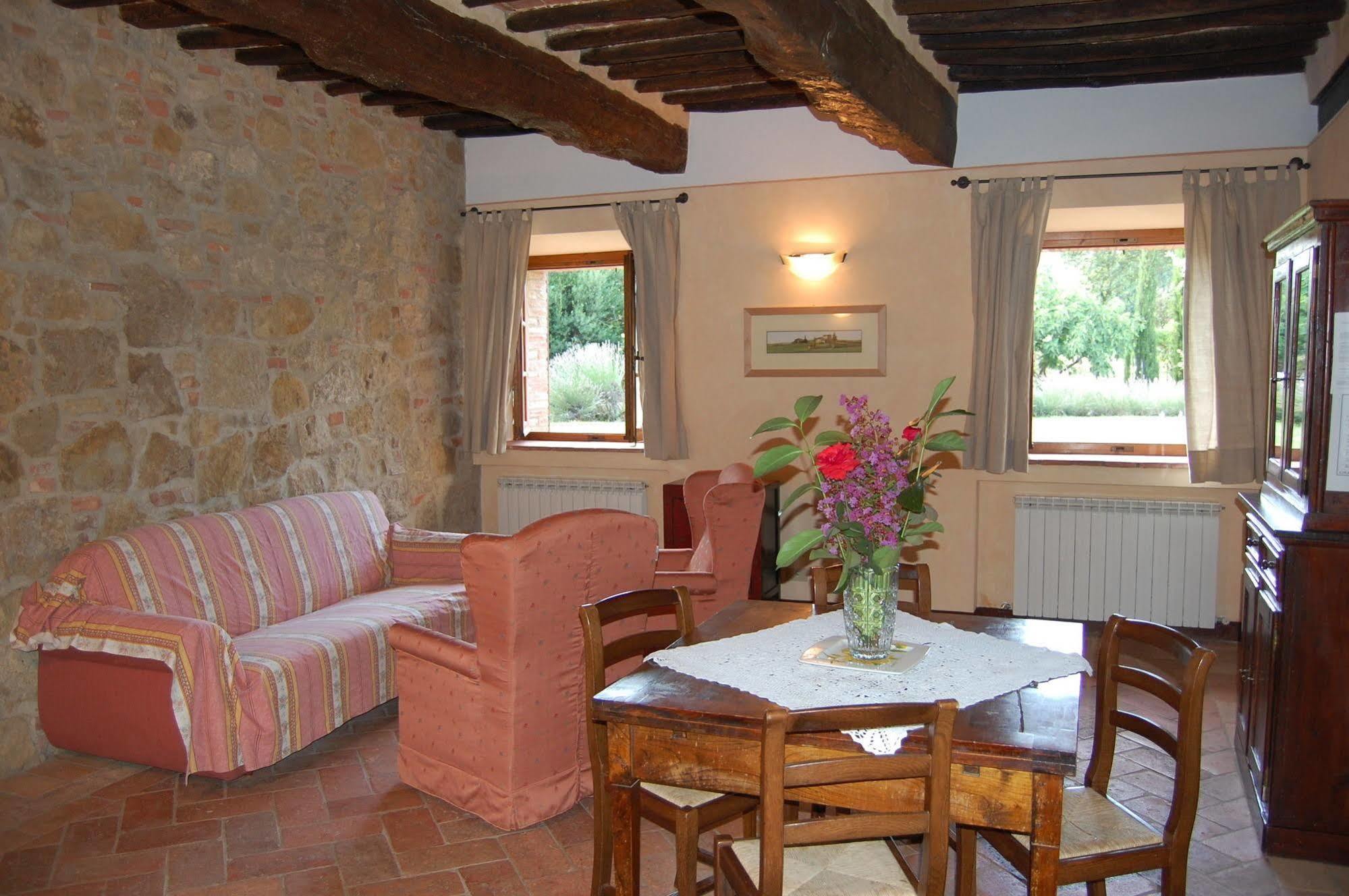 Montepulciano Stazione Agriturismo Casagrande מראה חיצוני תמונה