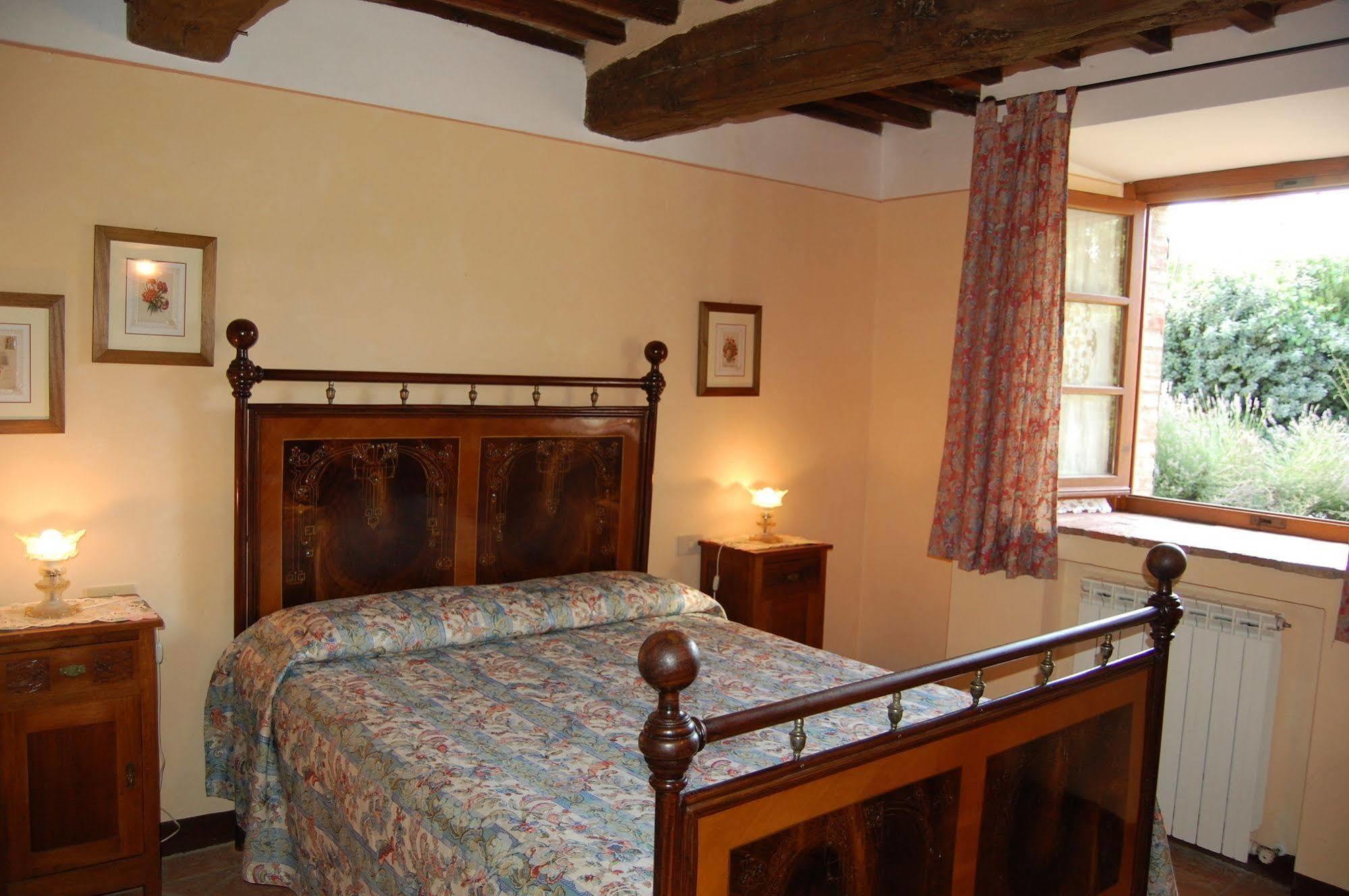 Montepulciano Stazione Agriturismo Casagrande מראה חיצוני תמונה