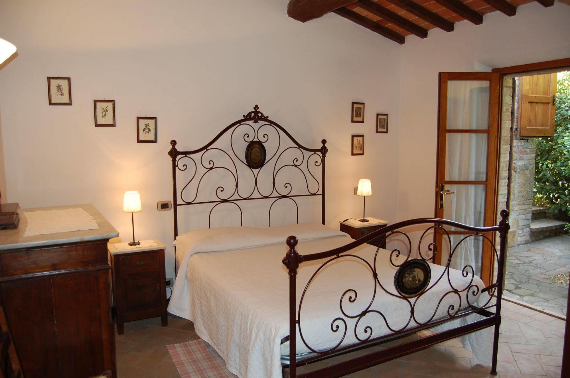 Montepulciano Stazione Agriturismo Casagrande מראה חיצוני תמונה