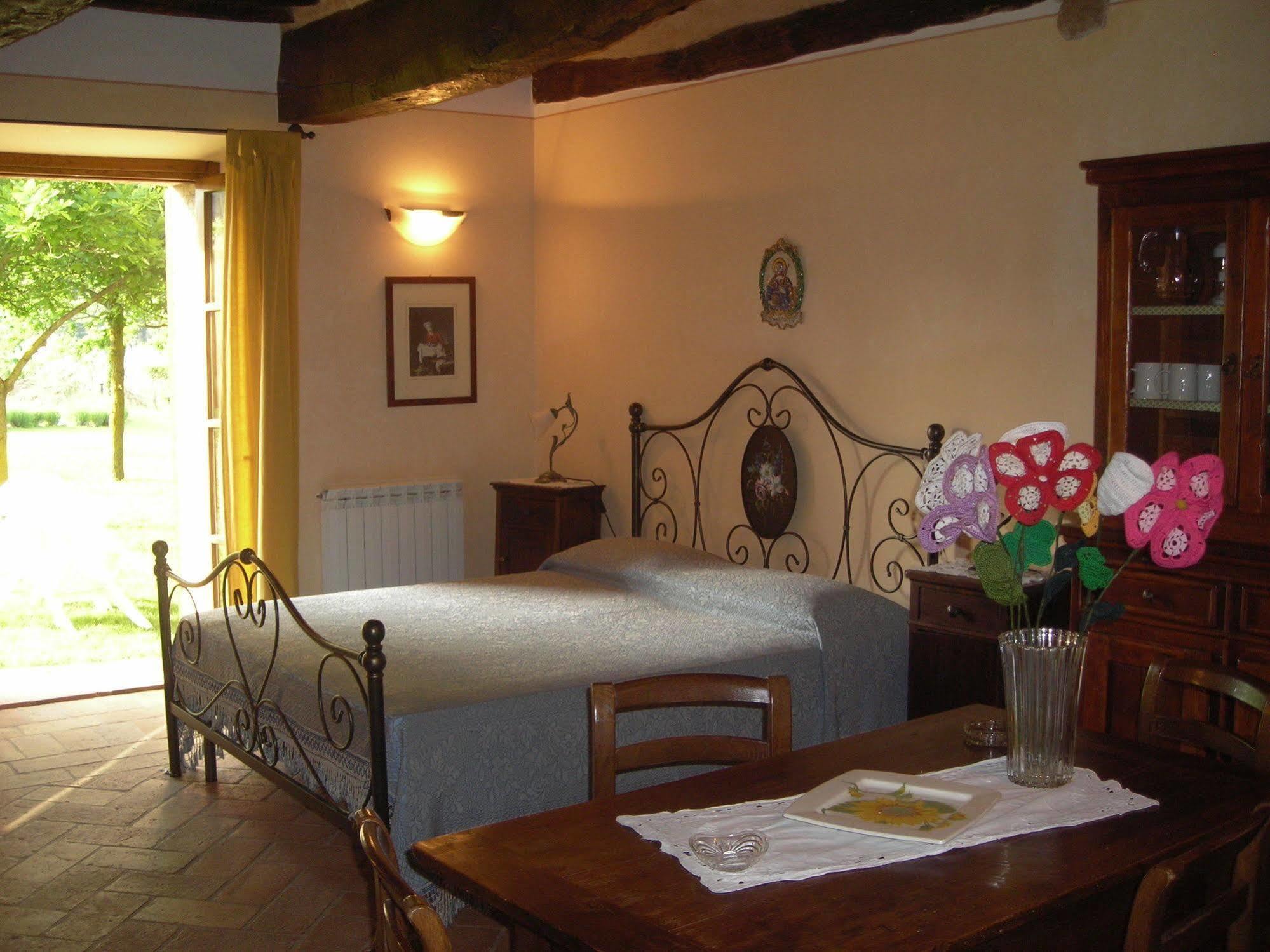 Montepulciano Stazione Agriturismo Casagrande מראה חיצוני תמונה